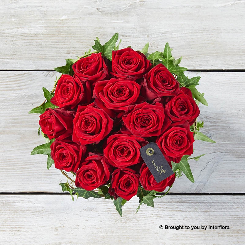 Crimson Rose Hatbox